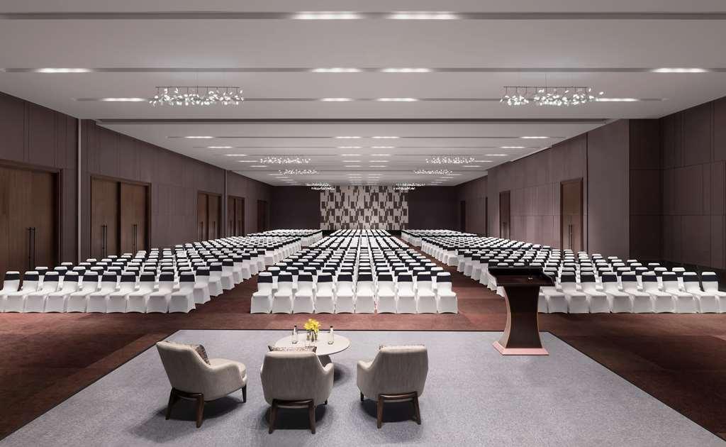 Hilton Garden Inn Bengaluru Embassy Manyata Business Park Facilities photo